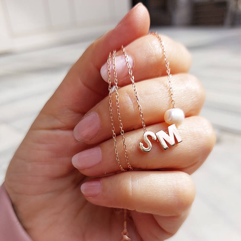 925 Ayar Gümüş Minimal İki Harfli İnci Kolye - 4