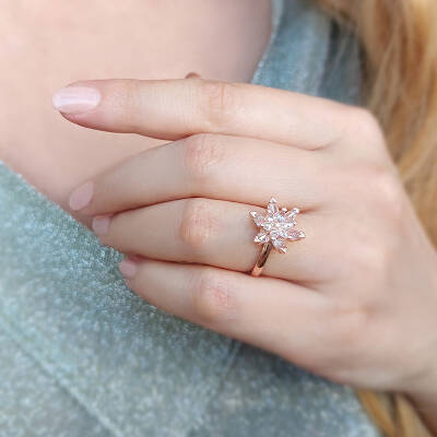 Vaoov 925 Ayar Gümüş Beyaz Taşlı Lotus Yüzük - 3