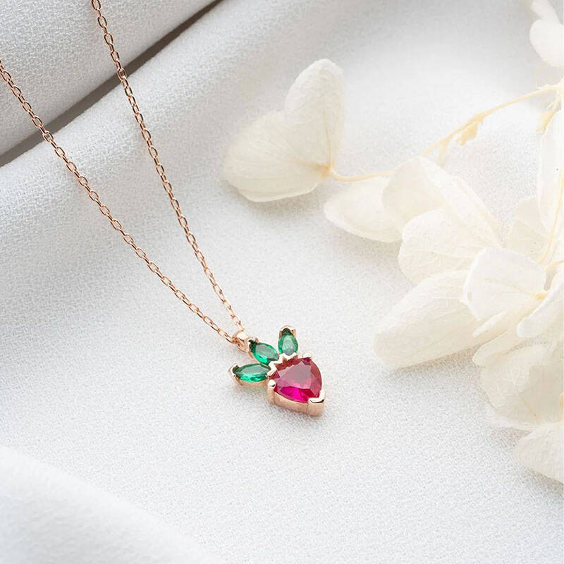 Vaoov 925 Ayar Gümüş Kırmızı Taşlı Çilek Kolye - 2