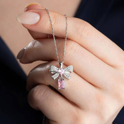 Vaoov 925 Ayar Gümüş Kurdeleli Baget Taşlı Kolye