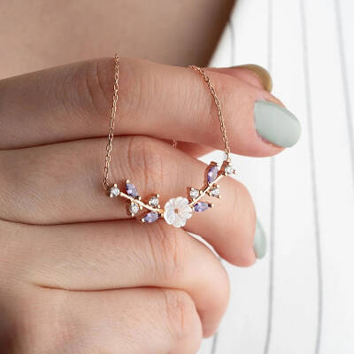 Vaoov 925 Ayar Gümüş Lila Taşlı Bahar Dalı Kolye