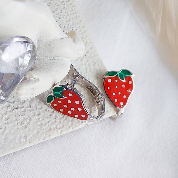 Vaoov 925 Ayar Gümüş Mineli Çilek Çocuk Küpe - 3