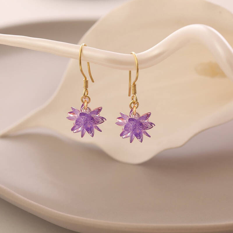 Vaoov 925 Ayar Gümüş Mor Kristal Taşlı Lotus Küpe - 3