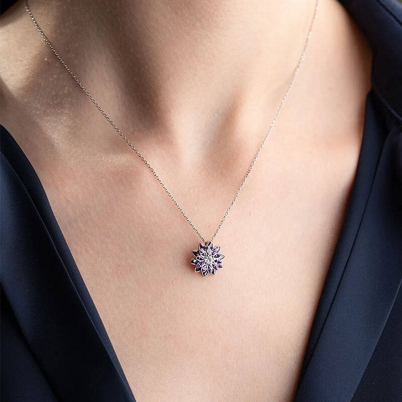 Vaoov 925 Ayar Gümüş Mor Taşlı Lotus Çiçeği Kolye - 2