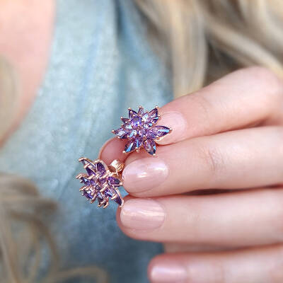 Vaoov  925 Ayar Gümüş Mor Taşlı Lotus Çiçeği Küpe - 2