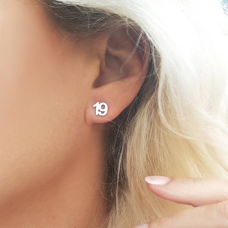 Vaoov 925 Ayar Gümüş Rakam Küpe - 4