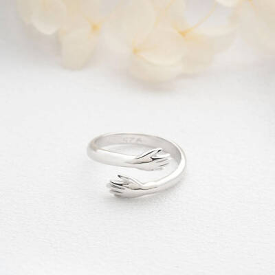 Vaoov 925 Ayar Gümüş Sarılan Eller Yüzük