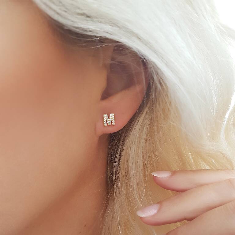 Vaoov 925 Ayar Gümüş Taşlı Harf Küpe  - 3