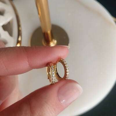 Vaoov 925 Ayar Gümüş Taşlı Küçük Halka Küpe  - 2