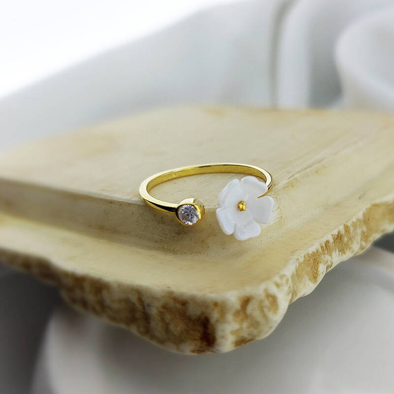 Vaoov 925 Ayar Gümüş Taşlı Sedef Çiçekli Yüzük   - 2