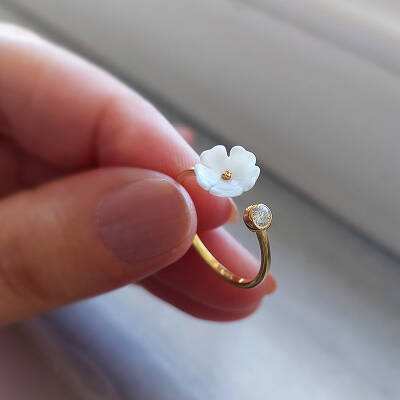 Vaoov 925 Ayar Gümüş Taşlı Sedef Çiçekli Yüzük   - 6