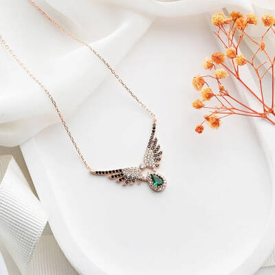 Vaoov 925 Ayar Gümüş Yeşil Damla Taşlı Melek Kanadı Kolye - 3