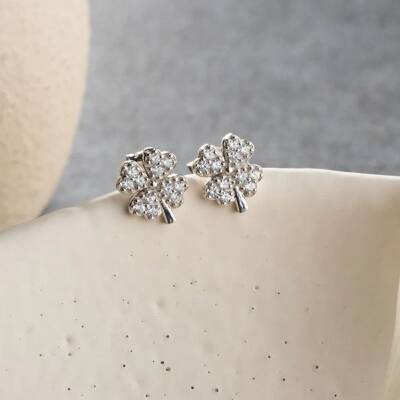 Vaoov 925 Ayar Gümüş Yonca Küpe